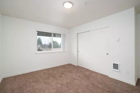 10730 NE Wygant St, Portland, OR 97220