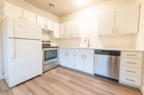 6225 SW Burlingame Ave, Portland, OR 97239