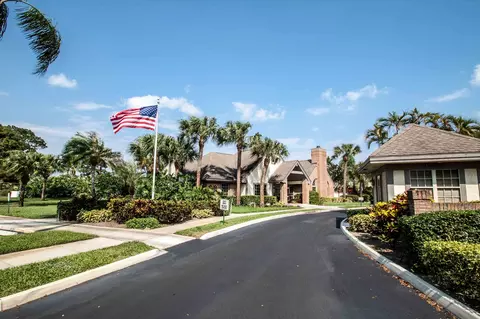 4450 Military Trl, Pompano Beach, FL 33064 photo 4