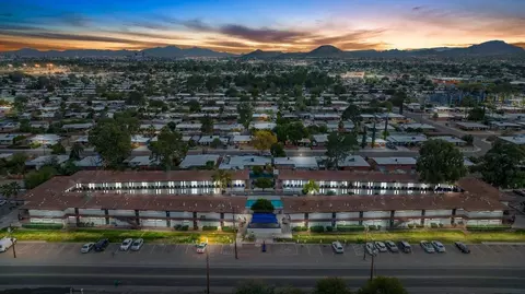 1241 W Roger Rd, Tucson, AZ 85705