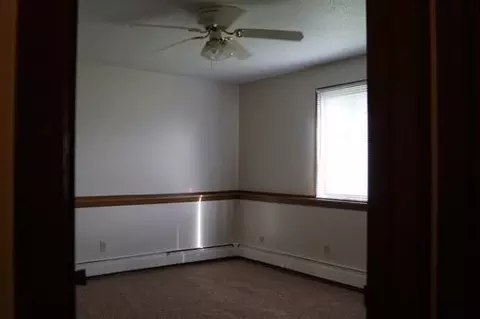 1301 S Cleveland Ave, Sioux Falls, SD 57103