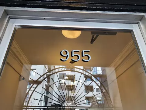 955 Bush St, San Francisco, CA 94109