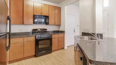 6210 Belcrest Rd, Chillum, MD 20782 photo 10