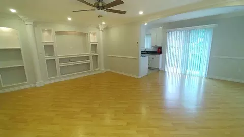 10937 Fruitland Dr, Los Angeles, CA 91604