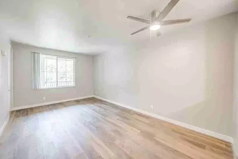 5065 Hidden Park Ct, Simi Valley, CA 93063 photo 6