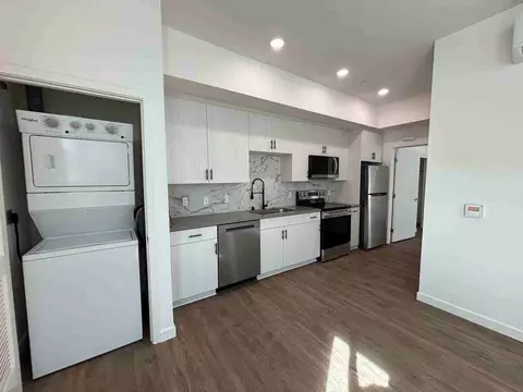 2114 E 7th St, National City, CA 91950