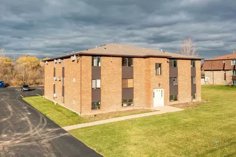 6285 6262 6266 6281 And 6285 Robinson Rd, Lockport, NY 14094