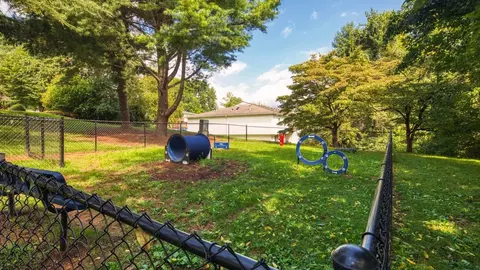 4356 Garst Mill Rd, Cave Spring, VA 24018 photo 10