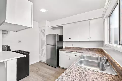 811 Cory Dr, Inglewood, CA 90302