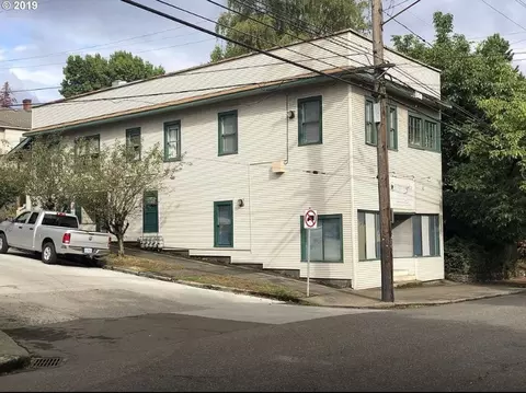 3615 SE Milwaukie Ave, Portland, OR 97202