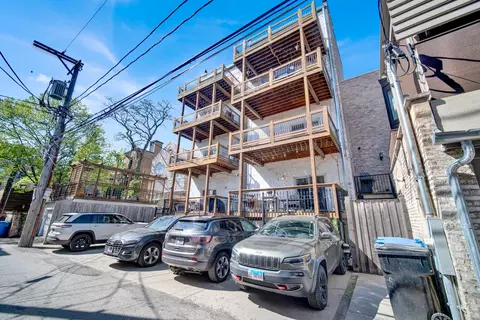 451 W Belden Ave, Chicago, IL 60614 photo 13