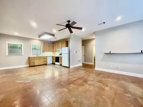705 Oscar Smith St, San Marcos, TX 78666