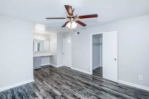 1251 Wilcrest Dr, Houston, TX 77042 photo 41