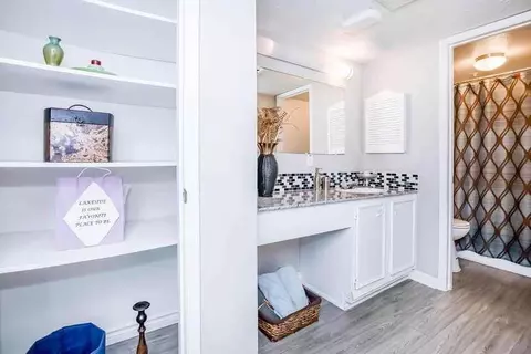 1251 Wilcrest Dr, Houston, TX 77042 photo 7