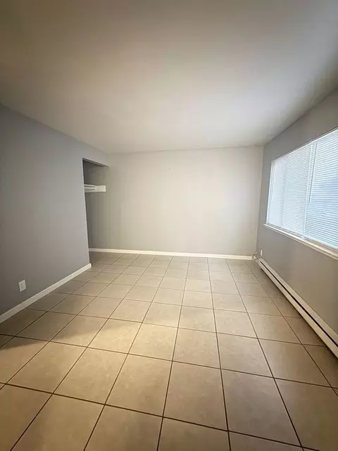 6624 Lemon Hill Ave, Sacramento, CA 95824