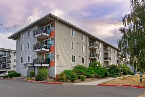 13700 NE 10th Pl, Bellevue, WA 98005 photo 30