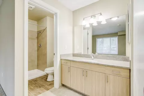13700 NE 10th Pl, Bellevue, WA 98005 photo 10