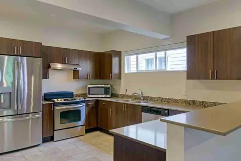 13700 NE 10th Pl, Bellevue, WA 98005 photo 20