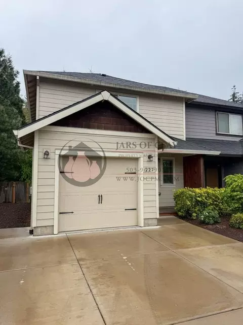 213 NE Cherry Hill Rd, Sheridan, OR 97378