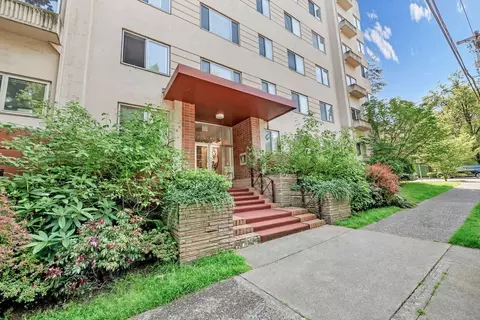 2175 NW Davis St, Portland, OR 97210