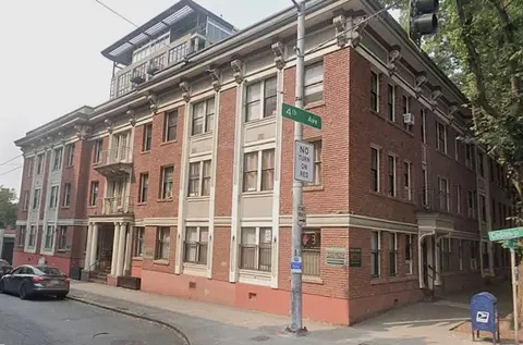 320 Cedar St, Seattle, WA 98121