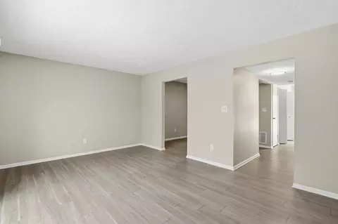 8444 Rothbury Dr, Indianapolis, IN 46260 photo 34