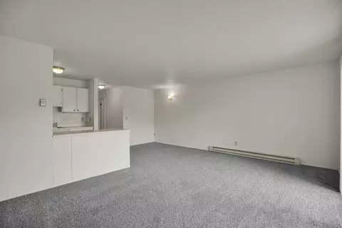 8924 SW 30th Ave, Portland, OR 97219