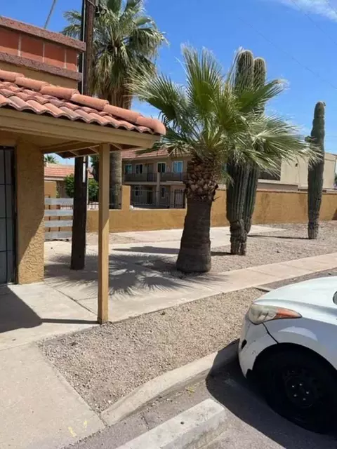 1223 N Dysart Rd, Avondale, AZ 85323