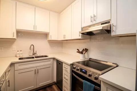 3234 E Bellevue St, Tucson, AZ 85716