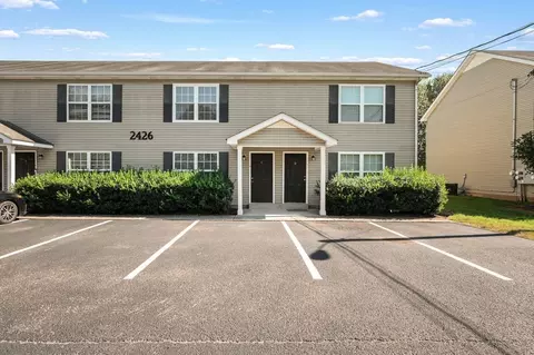 2426 Willowbrook Dr, Murfreesboro, TN 37130