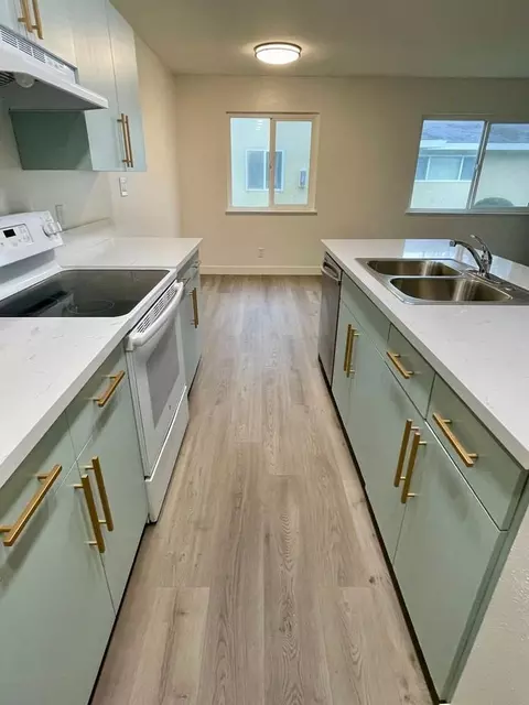 2301 Prescott Rd, Modesto, CA 95350
