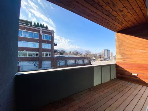 2901 Gillham Rd, Kansas City, MO 64108