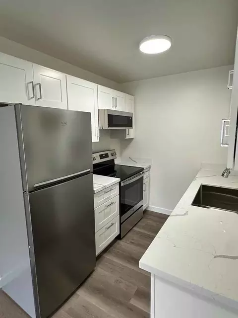 230 14th Ave E, Seattle, WA 98112