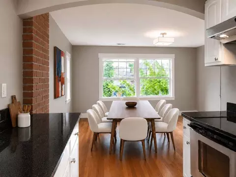 2511 E Yesler Way, Seattle, WA 98122