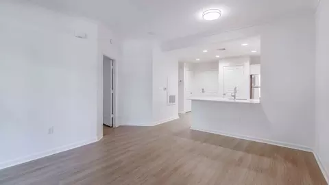 2201 Wilson Blvd, Arlington, VA 22201 photo 8