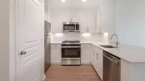 2201 Wilson Blvd, Arlington, VA 22201 photo 6