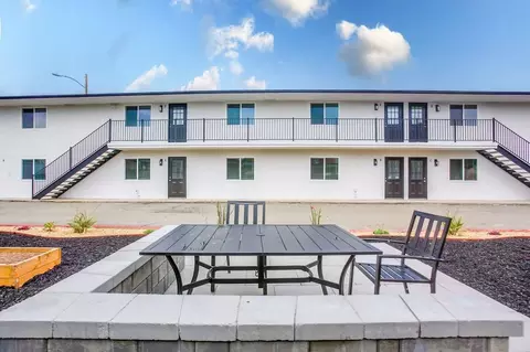 265 Cedar Rd, Vista, CA 92083