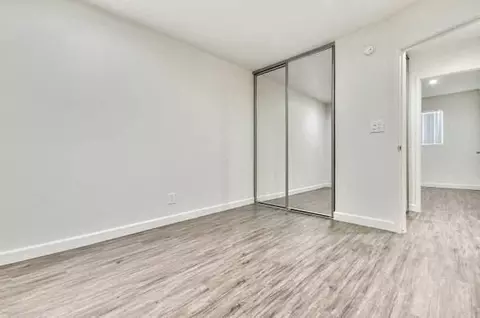 10110 Sepulveda Blvd, Los Angeles, CA 91345