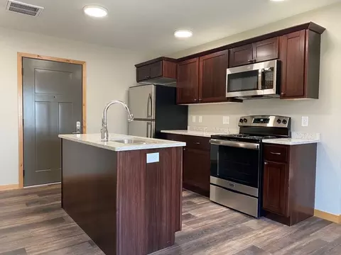 216 Sunset Pl, Neillsville, WI 54456
