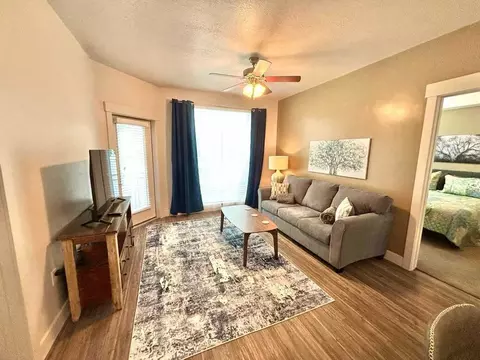 460 E 400 S, Salt Lake City, UT 84111