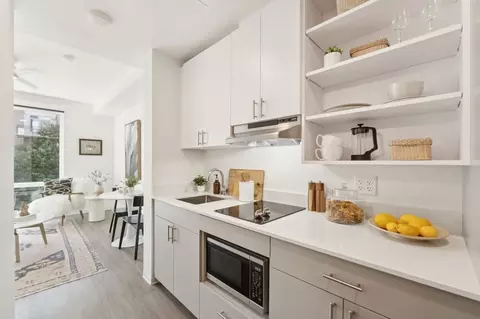 300 W Republican St, Seattle, WA 98119