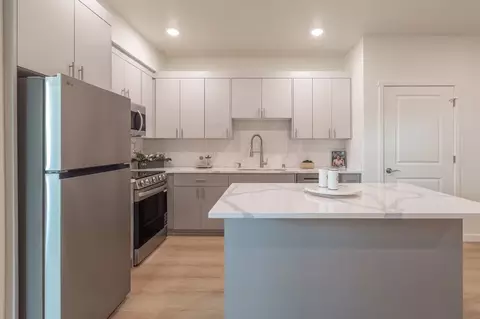8005 NE 13th Ave, Hazel Dell, WA 98665