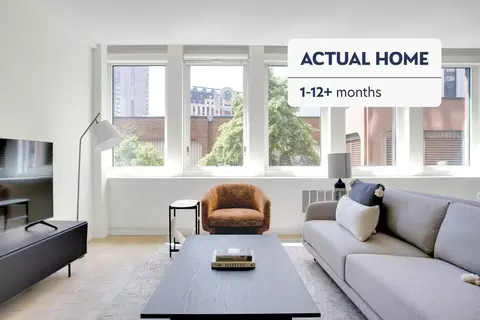 8 Whittier Pl, Boston, MA 02114