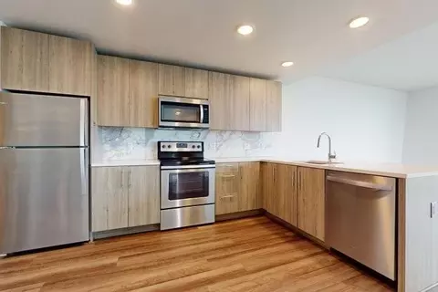 100 N Kingshighway Blvd, Saint Louis, MO 63108
