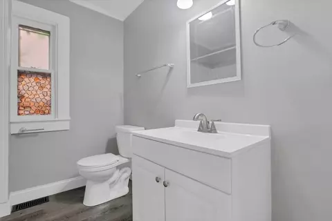 341 E Markison Ave, Columbus, OH 43207 photo 18