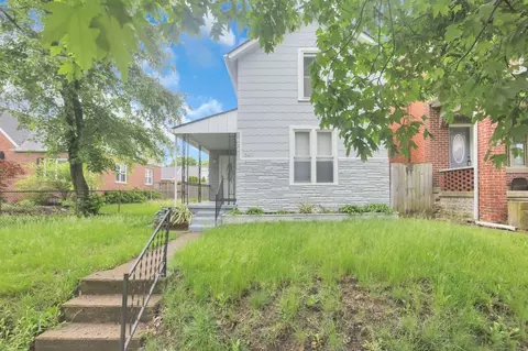 341 E Markison Ave, Columbus, OH 43207 photo 2
