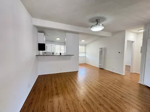 400 N Oakland Ave, Pasadena, CA 91101 photo 3