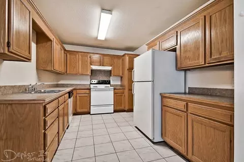 Rainsong 5-7, Farmington, AR 72730