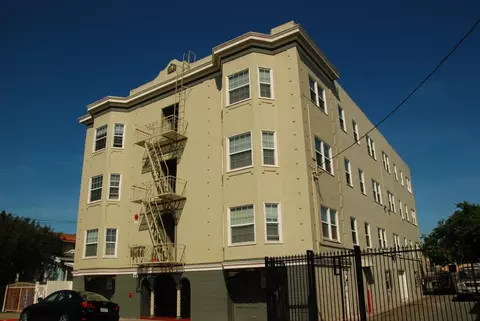 144 13th St, Richmond, CA 94801