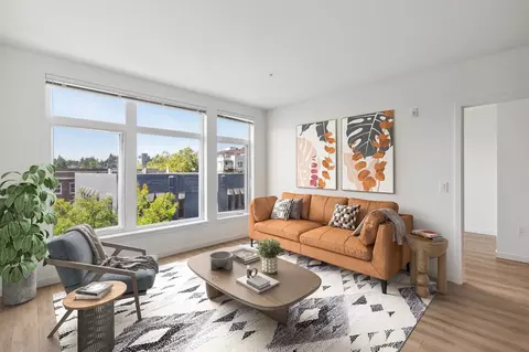 4218 Roosevelt Way NE, Seattle, WA 98105 photo 6